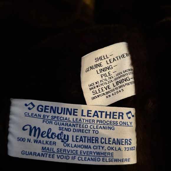 Vintage genuine leather winter coat! - Picture 4 of 6